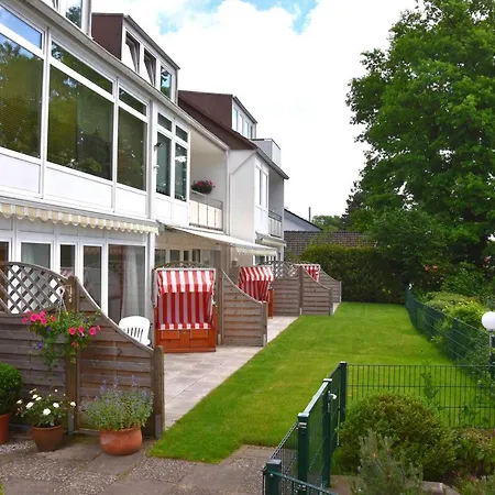 Apartment Gaestehaus Windrose 1 *