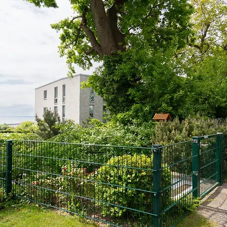 Appartement Gaestehaus Windrose 1 *